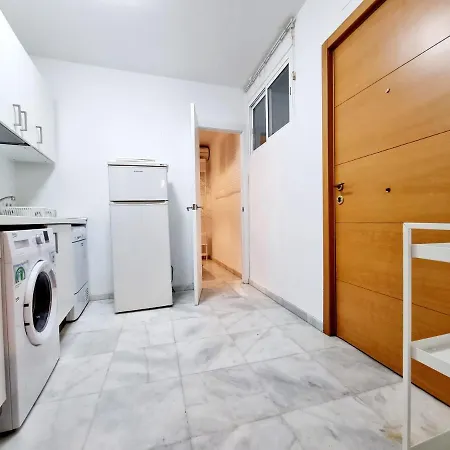 Jacaranda Apartment *